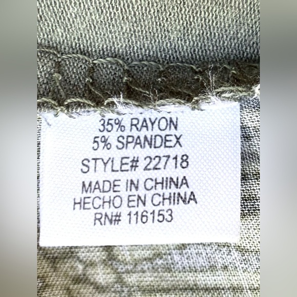 Poof Green Long Sleeve Collared V-Neck Tunic Dress With Aztec Print Stripes - Picture 9 of 10